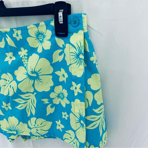 ASOS Mini Floral Tropical Skort Size Petite 4 - Picture 2 of 7